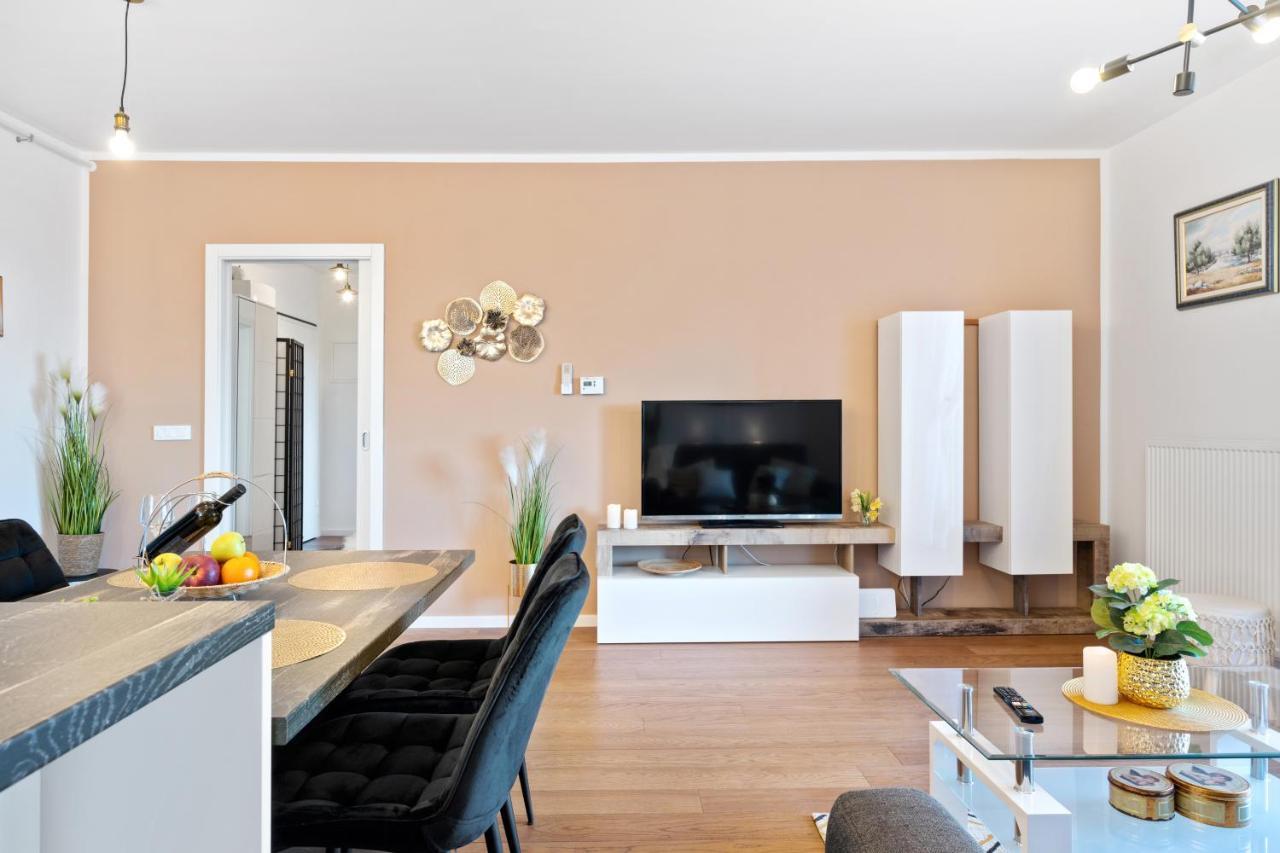 Apartments Karla & Jakov Sibenik Ngoại thất bức ảnh