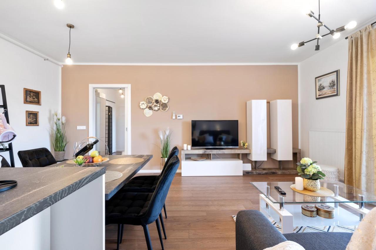 Apartments Karla & Jakov Sibenik Ngoại thất bức ảnh