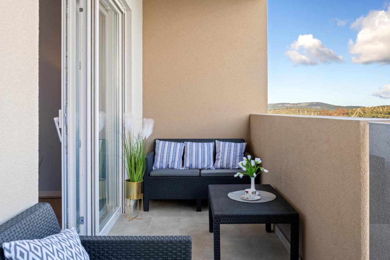 Apartments Karla & Jakov Sibenik Ngoại thất bức ảnh
